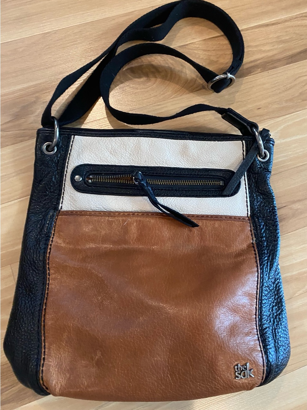 The Sak Laurel Colorblock Crossbody Leather Bag with canvas adjustable strap